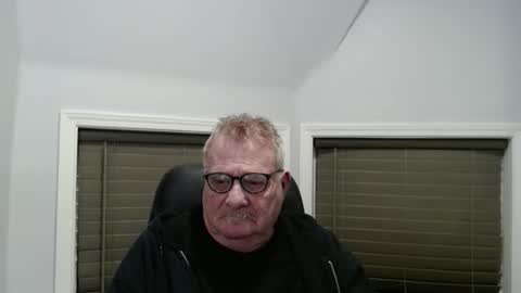 Snapshot of oldguybigd chatting on January 2026 04:26:02 AM oldguybigd online show from January 2026 04:26:02 AM
