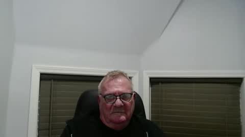 Snapshot of oldguybigd chatting on February 2026 05:39:01 AM oldguybigd online show from February 2026 05:39:01 AM