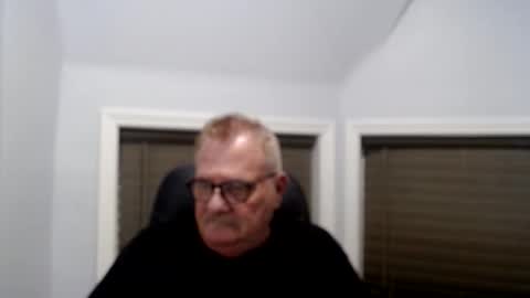Snapshot of oldguybigd chatting on May 2026 06:41:01 AM oldguybigd online show from May 2026 06:41:01 AM