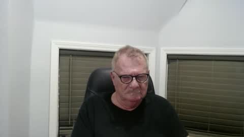 Snapshot of oldguybigd chatting on May 2026 06:29:01 AM oldguybigd online show from May 2026 06:29:01 AM