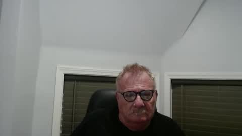 Snapshot of oldguybigd chatting on May 2026 05:14:01 AM oldguybigd online show from May 2026 05:14:01 AM