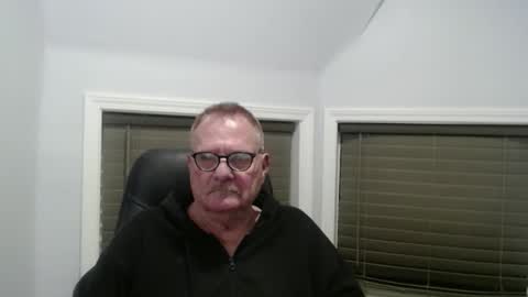 Snapshot of oldguybigd chatting on May 2026 04:29:01 AM oldguybigd online show from May 2026 04:29:01 AM