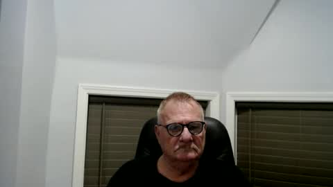 oldguybigd online show from June 2026 05:10:01 AM