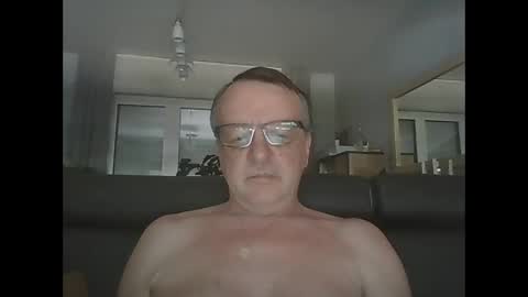 Snapshot of oldtimer160162493 chatting on May 2026 12:45:02 PM oldtimer160162493 online show from May 2026 12:45:02 PM