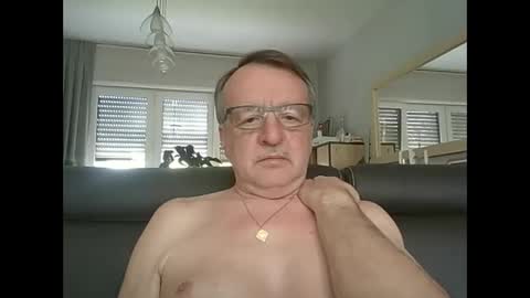 Snapshot of oldtimer160162493 chatting on June 2026 11:56:02 AM oldtimer160162493 online show from June 2026 11:56:02 AM