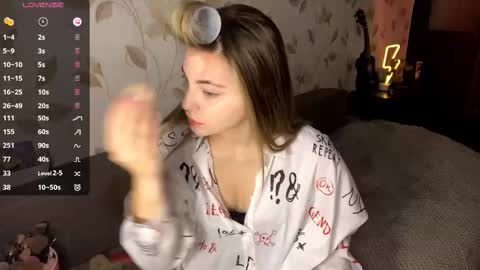 Kem online show from December 2025 05:10:02 PM