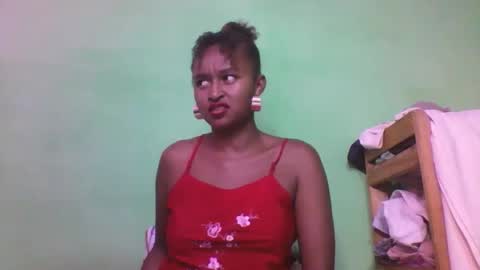 olinah610 online show from December 2025 07:53:02 PM