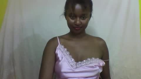 Snapshot of olinah610 chatting on January 2026 05:39:01 PM olinah610 online show from January 2026 05:39:01 PM