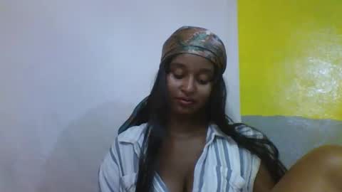 Snapshot of olinah610 chatting on February 2026 08:35:02 AM olinah610 online show from February 2026 08:35:02 AM