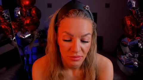 oliva_candy online show from February 2025 01:05:02 PM