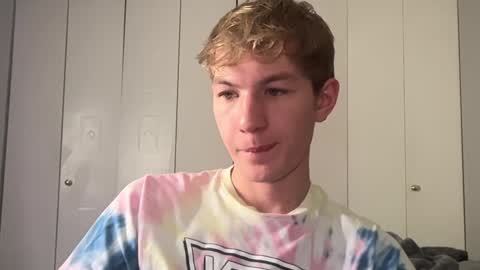 Snapshot of oliver_beck chatting on December 2024 02:30:02 AM Oliver Beck online show from December 2024 02:30:02 AM