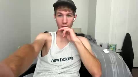 Snapshot of oliver_beck chatting on September 2025 07:28:01 PM Oliver Beck online show from September 2025 07:28:01 PM