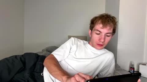 Snapshot of oliver_beck chatting on September 2025 03:00:02 AM Oliver Beck online show from September 2025 03:00:02 AM