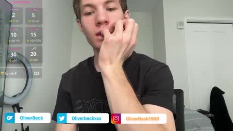 Snapshot of oliver_beck chatting on March 2026 06:52:01 PM Oliver Beck online show from March 2026 06:52:01 PM