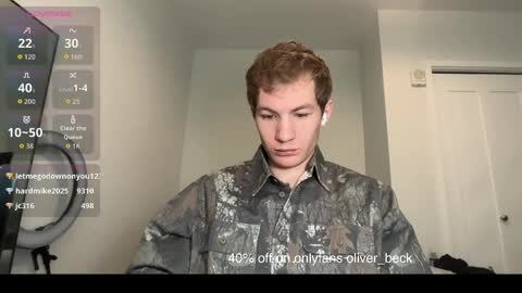 Snapshot of oliver_beck chatting on May 2026 06:35:02 PM Oliver Beck online show from May 2026 06:35:02 PM