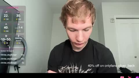 Snapshot of oliver_beck chatting on May 2026 07:19:02 PM Oliver Beck online show from May 2026 07:19:02 PM