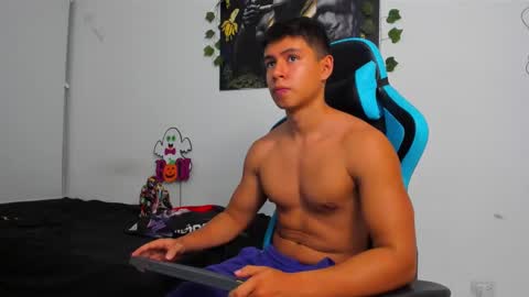 Oliver bray online show from February 2025 01:31:01 AM