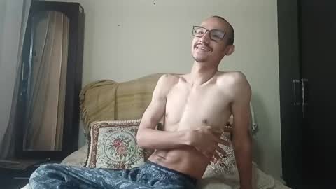Snapshot of oliver_goldberg chatting on April 2026 03:54:02 PM oliver_goldberg online show from April 2026 03:54:02 PM
