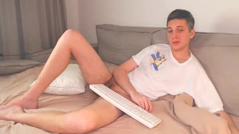 Snapshot of oliver_hort chatting on December 2024 10:00:02 PM Oliver online show from December 2024 10:00:02 PM