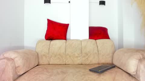 OLIVER online show from December 2024 03:00:02 AM