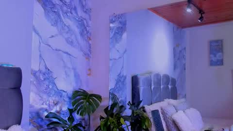 oliver mr  online show from March 2026 07:42:02 PM