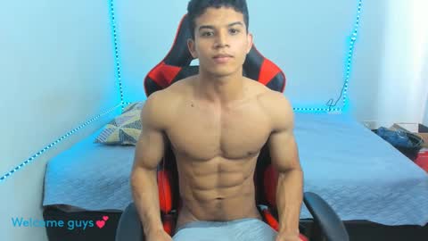 oliver thompsson online show from January 2025 04:19:01 PM