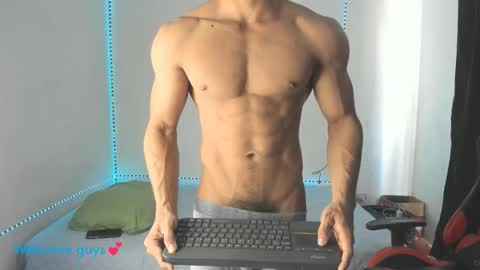 oliver thompsson online show from January 2026 07:05:02 PM