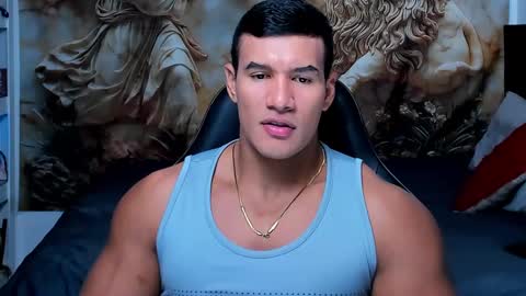 oliver_tommy online show from October 2025 12:44:02 AM