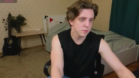 Oliver Evans online show from November 2025 12:32:01 AM