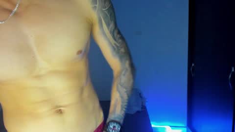 Oliver bennet online show from February 2025 11:23:02 PM