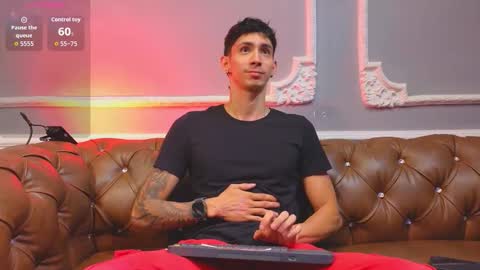 Oliver bennet online show from November 2025 09:16:02 PM