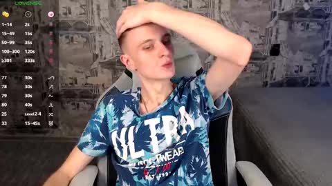 Snapshot of oliverfresh chatting on February 2025 09:10:01 AM Oliver online show from February 2025 09:10:01 AM