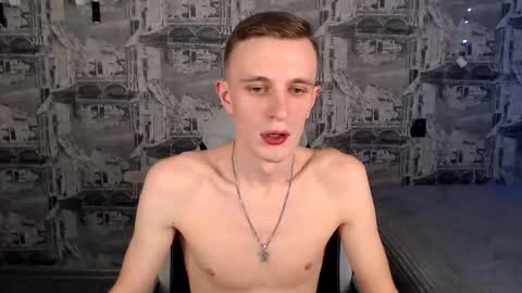 Snapshot of oliverfresh chatting on February 2025 12:11:01 PM Oliver online show from February 2025 12:11:01 PM