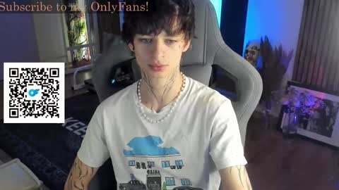 oliverrgroove online show from October 2025 04:27:01 AM