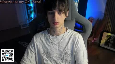 oliverrgroove online show from November 2025 03:25:01 PM