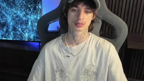 oliverrgroove online show from April 2026 04:04:02 PM