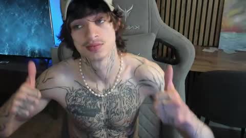 Snapshot of oliverrgroove chatting on May 2026 02:00:02 PM oliverrgroove online show from May 2026 02:00:02 PM