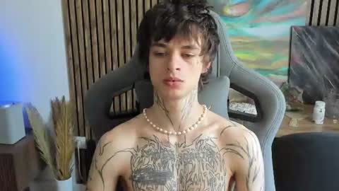 Snapshot of oliverrgroove chatting on June 2026 11:29:02 AM oliverrgroove online show from June 2026 11:29:02 AM