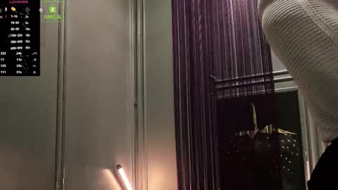 Snapshot of oliversport chatting on November 2025 03:45:02 PM OliverSport online show from November 2025 03:45:02 PM