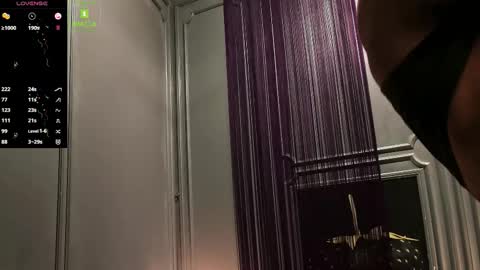 Snapshot of oliversport chatting on November 2025 04:07:02 PM OliverSport online show from November 2025 04:07:02 PM