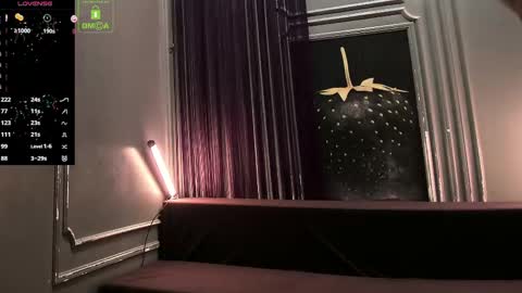Snapshot of oliversport chatting on May 2026 03:53:02 PM OliverSport online show from May 2026 03:53:02 PM