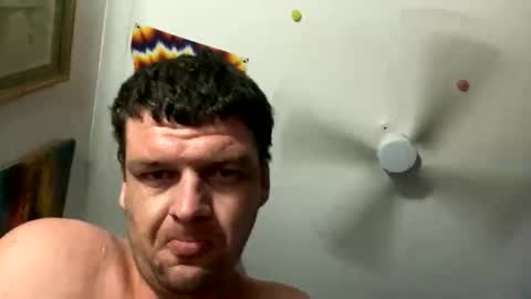 Snapshot of oliversunley22 chatting on January 2026 01:16:02 PM oliversunley22 online show from January 2026 01:16:02 PM