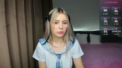 Olivia online show from November 2025 05:56:02 AM