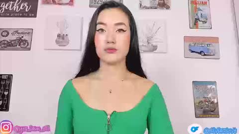 Snapshot of olivia22love chatting on September 2025 02:21:01 PM ..................................... 500 am- 1200 pm GMT-5 online show from September 2025 02:21:01 PM