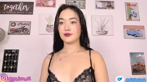 Snapshot of olivia22love chatting on November 2025 03:57:01 PM ..................................... 500 am- 1200 pm GMT-5 online show from November 2025 03:57:01 PM