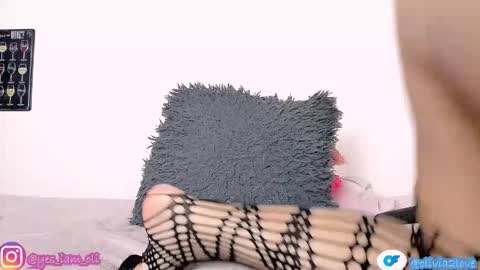 Snapshot of olivia22love chatting on November 2025 03:46:01 PM ..................................... 500 am- 1200 pm GMT-5 online show from November 2025 03:46:01 PM