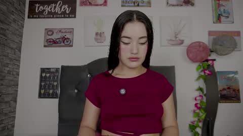 Snapshot of olivia22love chatting on February 2026 12:10:02 PM ..................................... 500 am- 1200 pm GMT-5 online show from February 2026 12:10:02 PM