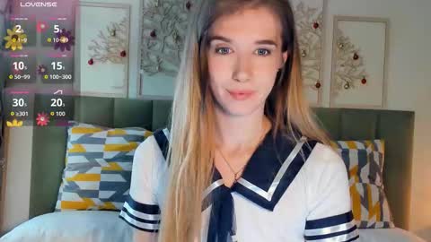 Snapshot of olivia_7 chatting on September 2025 06:00:01 PM Olivia online show from September 2025 06:00:01 PM