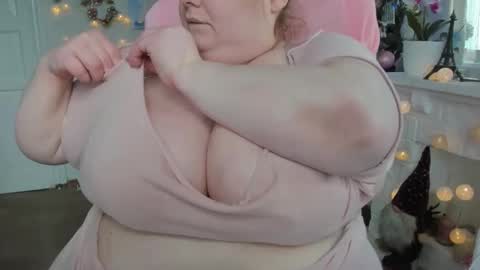 Olivia Gold online show from February 2025 09:26:02 AM