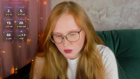 Snapshot of olivia_date chatting on December 2024 03:55:01 PM Olivia Date online show from December 2024 03:55:01 PM
